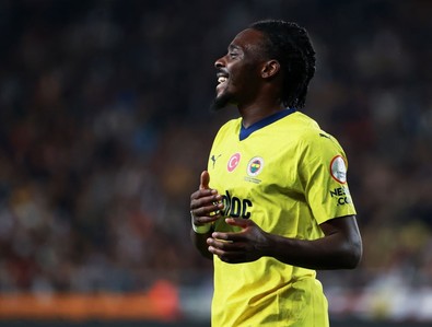 Fenerbahçe bir anda 15 milyon eurodan 0'a inebilir. Yıldız futbolcu serbest kalıyor. Ferdi'den sonra o da giderse ortalık yanar - Resim : 1