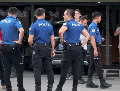 Sarıyer'de yaşanan olay film karelerini aratmadı! Zanlı ve oğlu kıskıvrak yakalandı! - Resim : 2
