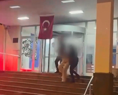 Sahte Dışişleri Bakanlığı ve jandarma personeli yakalandı - Resim : 2