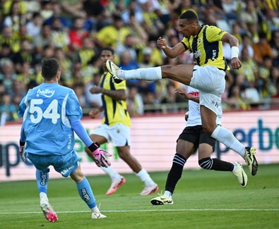 Fenerbahçe’nin savunma bakanı Djiku konuştu! Şampiyonluk mesajını net verdi, Jose Mourinho’yu övdü - Resim : 1