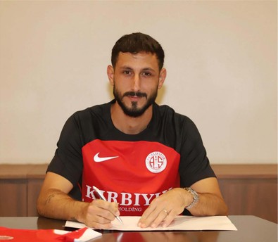 Süper Lig ekibinde kriz! Filistin için saygı duruşunda bulunmayı reddettiler! “Seremonide yer almayacak, stada da gitmeyeceğiz” - Resim : 1