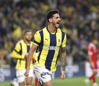 Fenerbahçe'de sakatlık şoku! 2 yıldız Hatayspor maçında forma giyemeyecek - Resim : 2