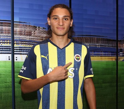 Fenerbahçe’nin genç yıldızlarına 1.Lig kancası! İki genç aynı takıma gidebilir - Resim : 2