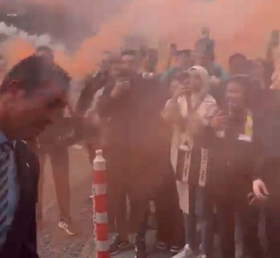 Fenerbahçe'nin transfer şampiyonu başkanı Ali Koç büyük bir tehlike atlattı! Taraftar az kalsın yüzünü yakacaktı - Resim : 2
