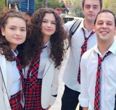 İlk kez görüntülendiler! Kardeşlerim dizisinin genç oyuncusu milli atletle aşk yaşıyor! - Resim : 2