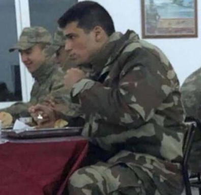 Ve terhis oldu... 'Canım annem' notuyla paylaştı - Resim : 1