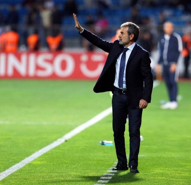 Başkan açıkladı! Süper Lig ekibi Sergen Yalçın’a teklif yaptı! Şampiyon hocanın istediği ücret şaşkına çevirdi - Resim : 1