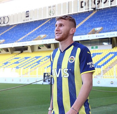 Fenerbahçe’nin genç yıldızlarına 1.Lig kancası! İki genç aynı takıma gidebilir - Resim : 1