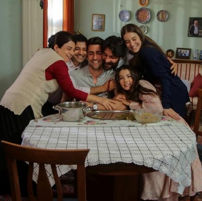 Masumlar Apartmanı yıldızının sevgilisi, Akrep oyuncusu çıktı! - Resim : 1