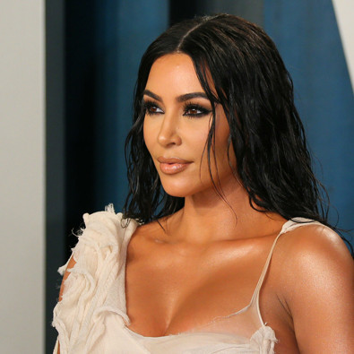 Akın ettiler! Kim Kardashian bir dakikada bir milyon dolar kazandı - Resim : 2