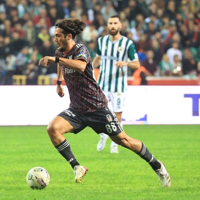 Beşiktaş transferi resmen açıkladı! Yıldız futbolcu bonservisiyle geldi - Resim : 2