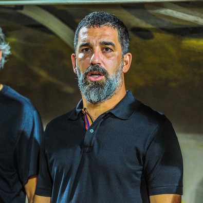 Spor dünyası tek ses oldu! İsrail’in hastaneyi vurmasına sert tepki gösterildi: “Bu zalim eyleme karşı tüm dünya birlik olmalı ve ses çıkarmalı” - Resim : 1
