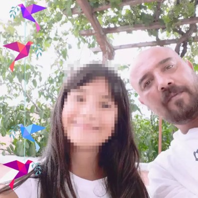 Antalya'da korkunç olay! Silah seslerini duyup kabus gördüğünü zannetti, genç kız annesini kanlar içinde buldu! - Resim : 1