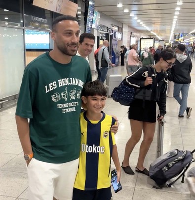 Fenerbahçe prensip anlaşmasına vardı! Tosun Paşa İstanbul'a geldi - Resim : 2