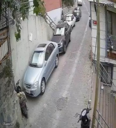Örümcek Adam gibi hem otele hem binaya tırmandı! - Resim : 1