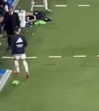 Real Madrid’den gönderileceği söylenmişti! İlk kez konuştu! Arda Güler, geleceğini açıkladı! - Resim : 1