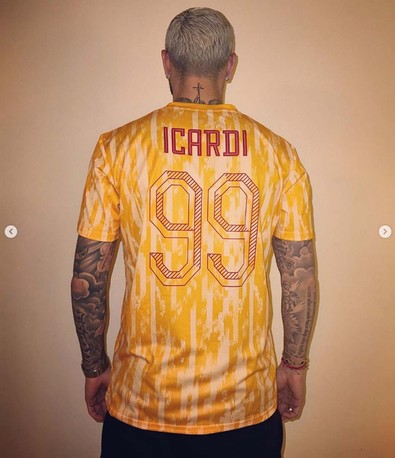 Icardi, Galatasaray sevgisini göğsüne kazıyacak! Bu hamlesi taraftarı mest etti - Resim : 2