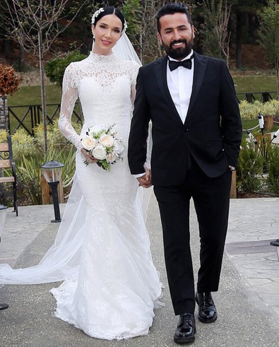Uyuşturucu kullanıp beni dövüyor demişti! Ünlü manken eski eşiyle tekrar evlendi! - Resim : 2