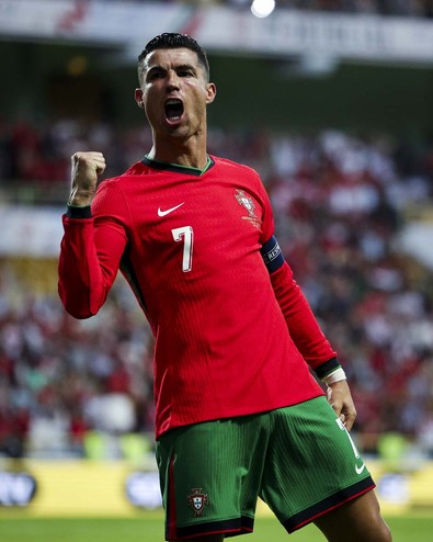 A Milli Takım’ın rakibi Portekiz, İrlanda karşısında şov yaptı! Ronaldo maça damgasını vurdu - Resim : 1
