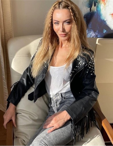 Burcu Çağrı ile adı anılan Emre Altuğ'un gizli aşkı ortaya çıktı - Resim : 2