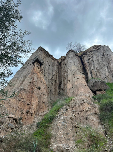 Yazın başka kışın bambaşka bir renge bürünüyor. Her mevsim ziyaretçilerini farklı manzarasıyla karşılıyor. Aydın'da keşfedilmeyi bekliyor - Resim : 2