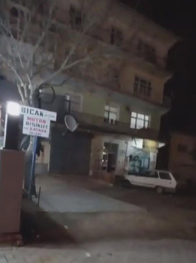 Konya'da 2 kişinin hayatını kaybettiği facia adım adım gelmiş! Bina çökmeden önceki anlar kamerada - Resim : 1