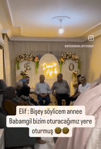 Gelin nişan töreninde evin salonuna girince babası ve kayınbabasının oturduğu yeri görünce annesine koştu - Resim : 1