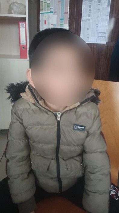 6 yaşındaki torununu otobüste unuttu - Resim : 1