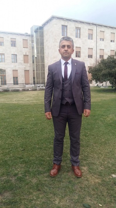 Yem karma makinesine sıkışan muhtar feci şekilde can verdi! - Resim : 2