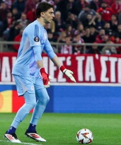 Fenerbahçe'de Galatasaray derbisinin faturası kesilmeye devam edecek! Yıldız isim de gönderiliyor - Resim: 9