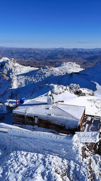Trabzon’da aynı karede iki mevsim bir araya geldi! Ortaya kartpostallık görüntüler çıktı - Resim: 4