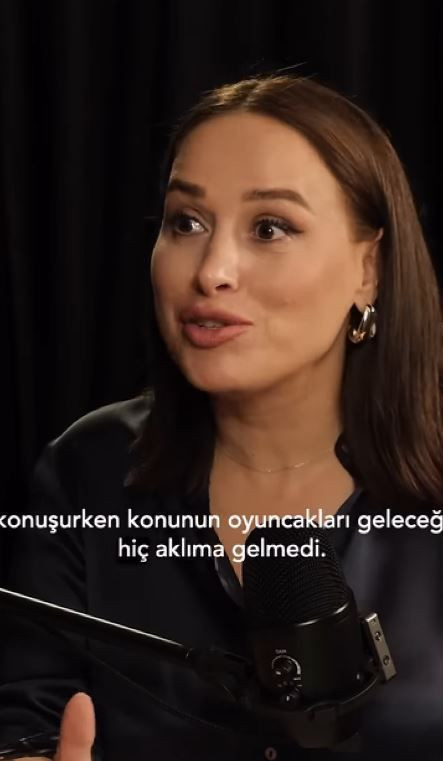 Nur Viral'in programına konuk olan Burcu Akdağ "Herkes sevişiyor" diyerek açık açık anlattı: O zaman erkekler boşalınca... - Resim: 10