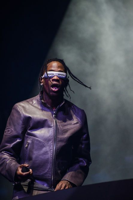 Sahnede sadece 20 dakika kalmıştı: Travis Scott'dan Türkiye konserine gelen tepkiler sonrası açıklama - Resim: 6