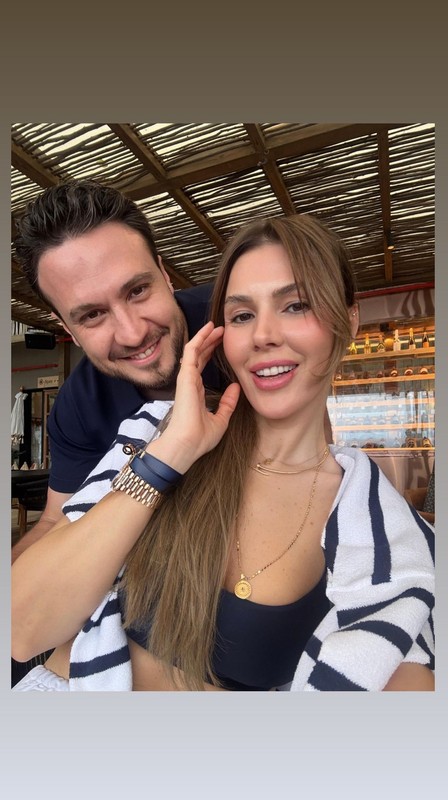 Güzel oyuncu Hatice Şendil'den tatil paylaşımı! Tekne pozu büyük beğeni topladı - Resim: 3