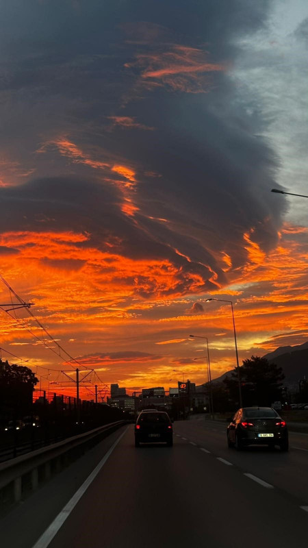 Bursa’da gün doğumu unutulmaz bir manzara oluşturdu! Kartpostallık görüntüler kayda alındı - Resim: 2