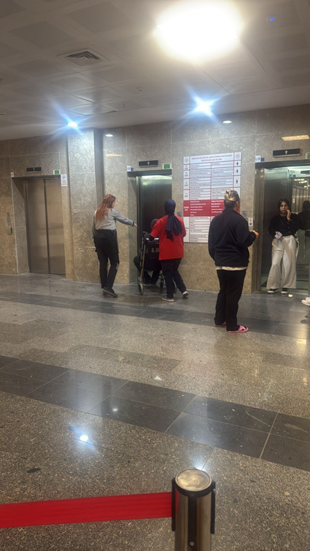 Bir zehirlenme vakası daha! 154 işçi hastaneye kaldırıldı: 4 işçi yoğun bakımda! - Resim: 1