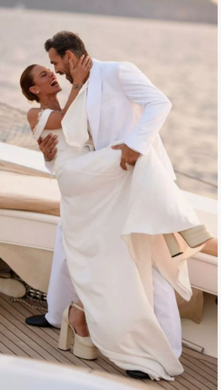 İlk kez anne olmanın mutluluğunu yaşamıştı! Bestemsu Özdemir'den oğlu Sarp Marco ile yeni kare! - Resim: 3