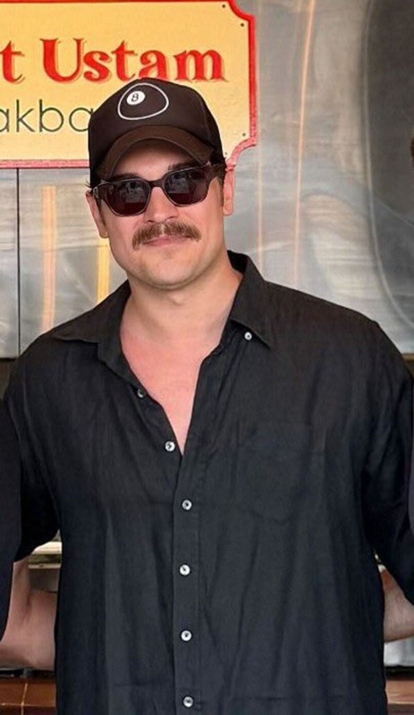 Çağatay Ulusoy'dan radikal imaj değişikliği! Son halini görenler Yaprak Dökümü'ndeki Oğuz'a benzetti - Resim: 3