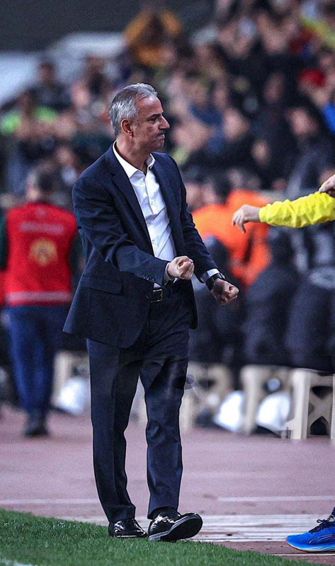 Fenerbahçe’de şampiyonluk ateşi yeniden yandı! İsmail Kartal'ın istatistikleri göz kamaştırıyor! 9 alanda zirvede - Resim: 2