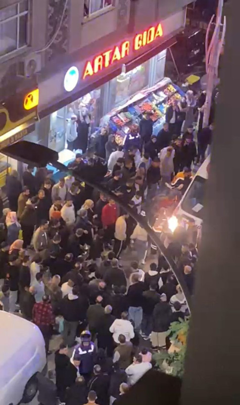 Sultangazi'de kan donduran olay! Boşandığı kişinin eski kocasını öldürdü: Aynı silahla kendini vurdu - Resim: 3