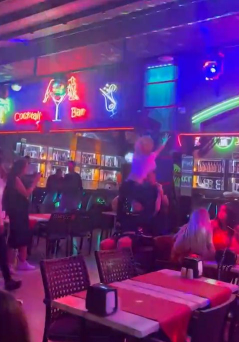 Skandal görüntüler büyük tepki çekmişti! Bakan Yerlikaya'dan Marmaris talimatı: "Asla kabul edilemez" - Resim : 2