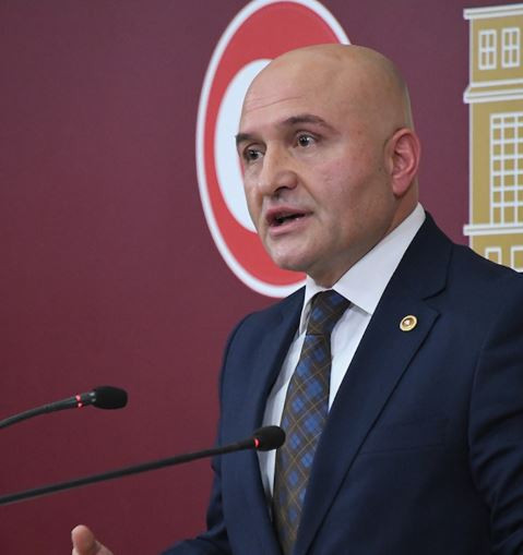 Bahçeli ile Anıtkabir merdivenlerini kol kola inmişlerdi! Müsavat Dervişoğlu'ndan ilk açıklama: Karakterimi değiştiremem - Resim : 2