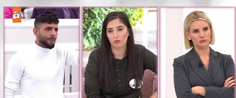Canlı yayında bir anda fırlayıp adama saldırdı! Esra Erol korkudan kalakaldı - Resim: 1