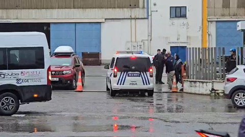 Tuzla Tersanesi’nde facia! Bakıma alınan gemi yan yattı: 1 işçiden acı haber - Resim : 2