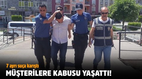 Bar sahibi müşterilerine kâbusu yaşattı!