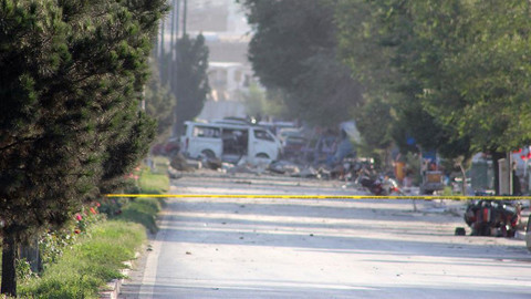 Afganistan'da bomba yüklü araçla saldırı!.. Çok sayıda ölü var!