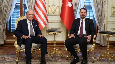 Albayrak: ABD Ticaret Bakanı ile verimli bir görüşme yaptık