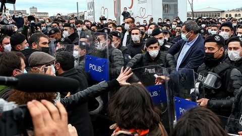 Kadıköy'deki olaylarda 2 tutuklama!