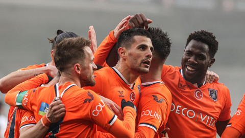 Başakşehir 7 maç sonra evinde 3 puan aldı