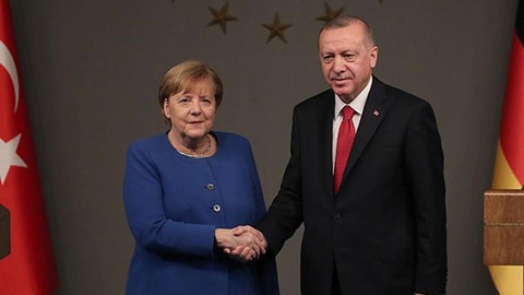 Cumhurbaşkanı Erdoğan ile Merkel video konferansla görüştü